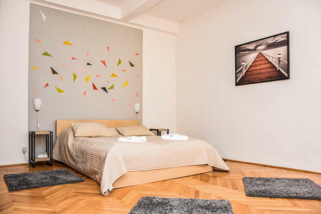 Diamond Astoria Apartments Budapest Luaran gambar
