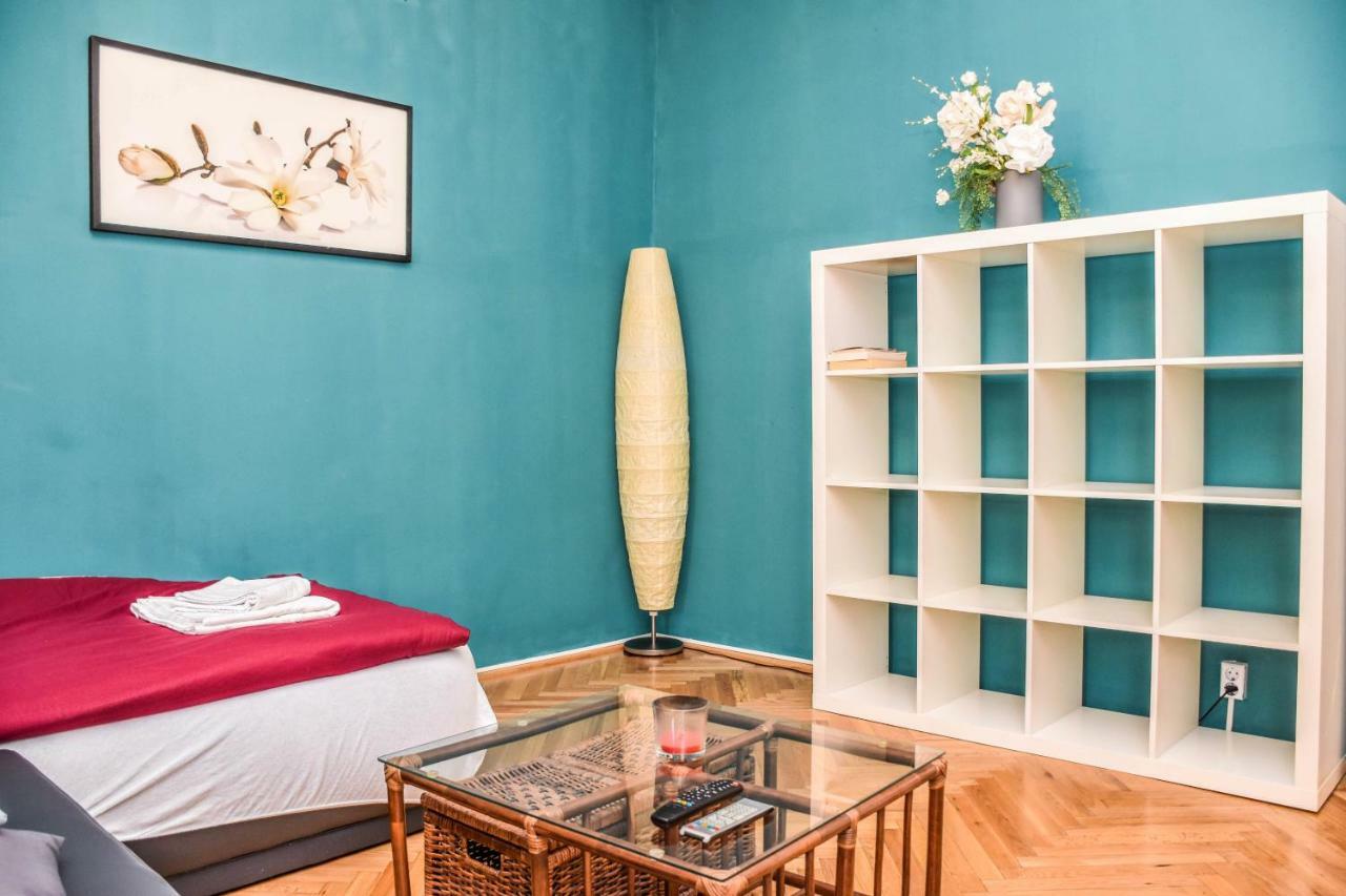 Diamond Astoria Apartments Budapest Luaran gambar