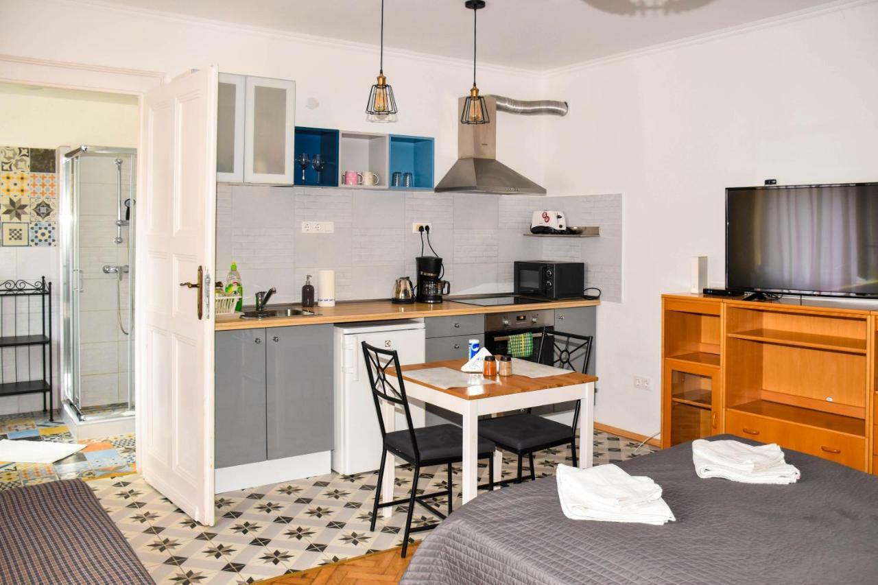 Diamond Astoria Apartments Budapest Luaran gambar
