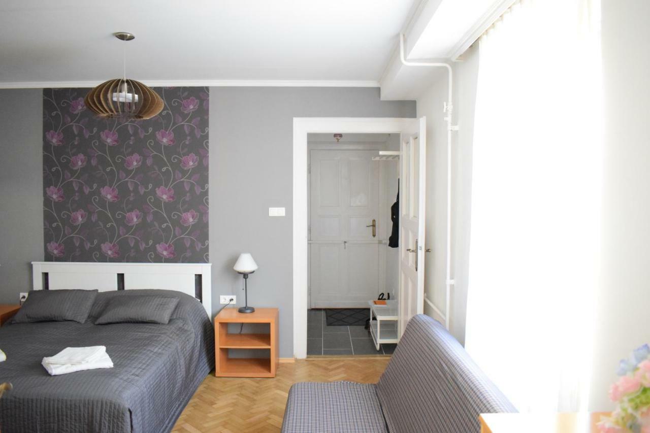 Diamond Astoria Apartments Budapest Luaran gambar