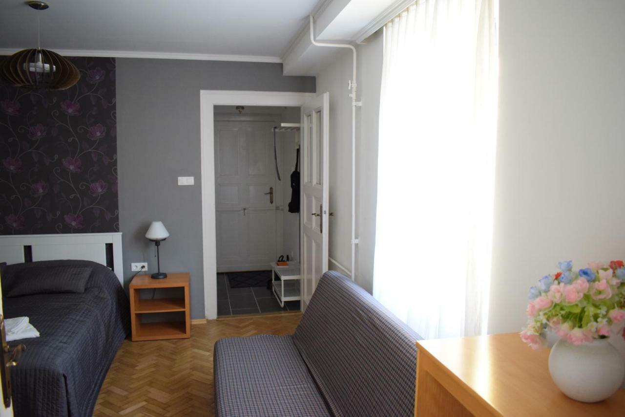 Diamond Astoria Apartments Budapest Luaran gambar